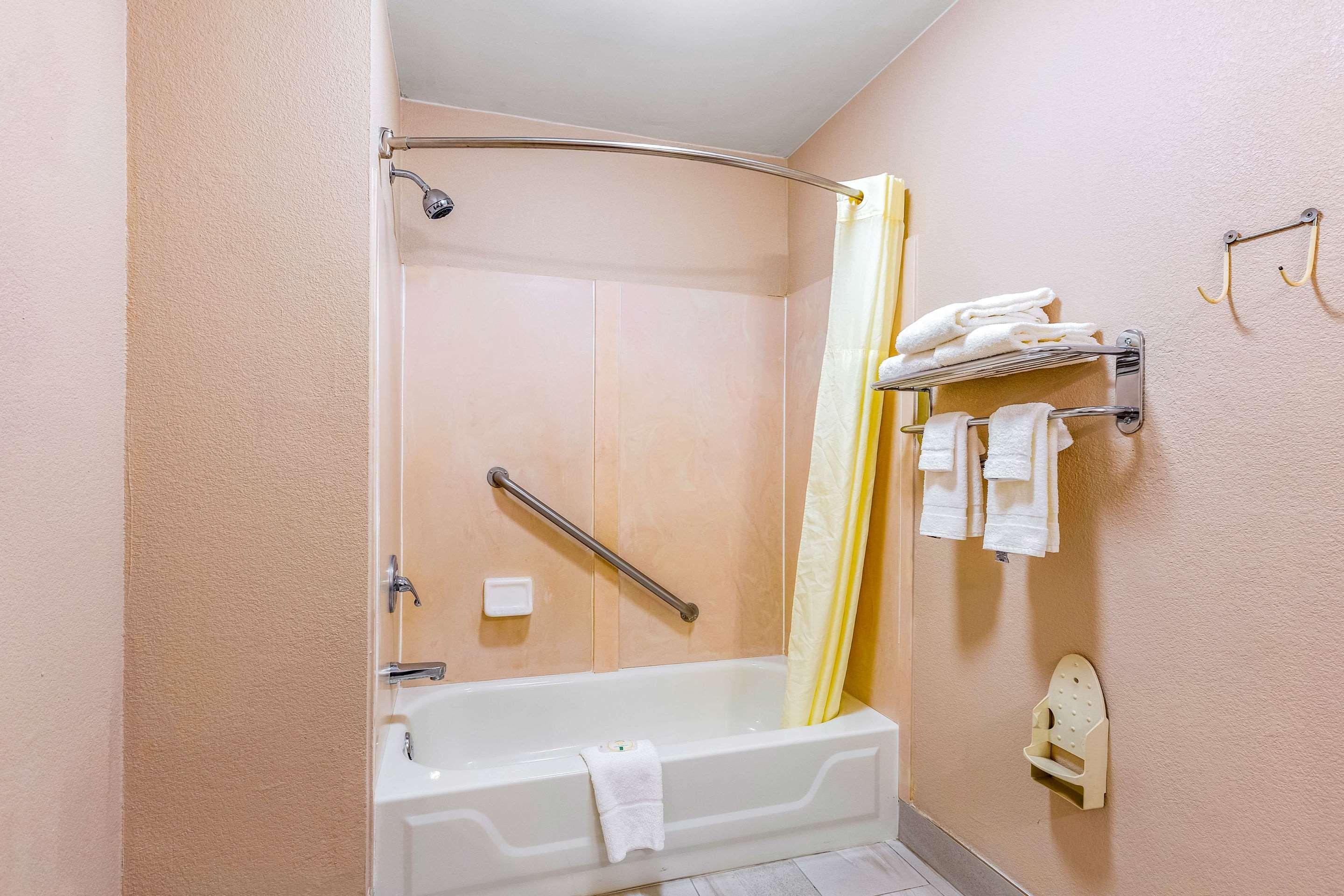 Quality Inn Quincy - Tallahassee West Eksteriør bilde